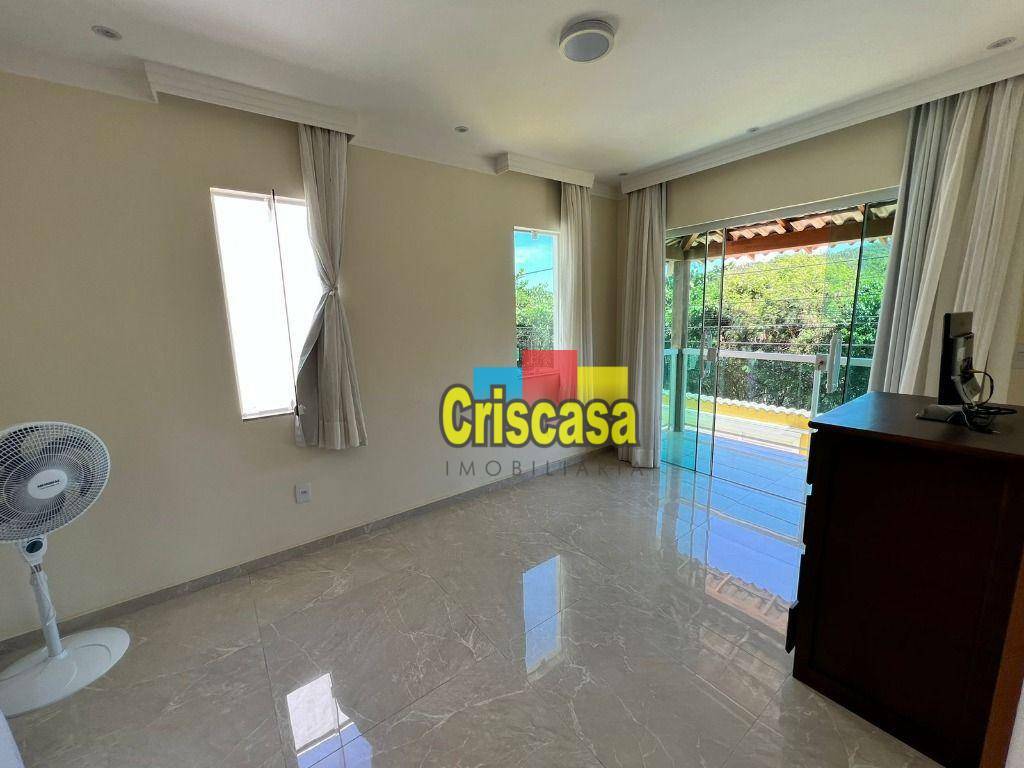 Casa à venda com 4 quartos, 240m² - Foto 12