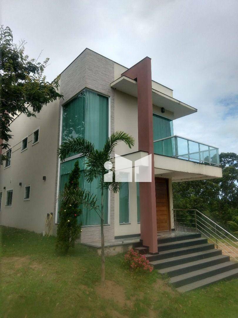 Casa de Condomínio à venda com 4 quartos, 330m² - Foto 1