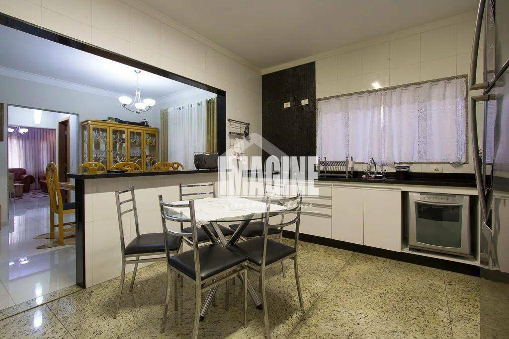 Sobrado à venda com 3 quartos, 268m² - Foto 17