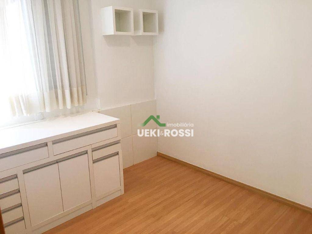 Apartamento para alugar com 3 quartos, 83m² - Foto 18