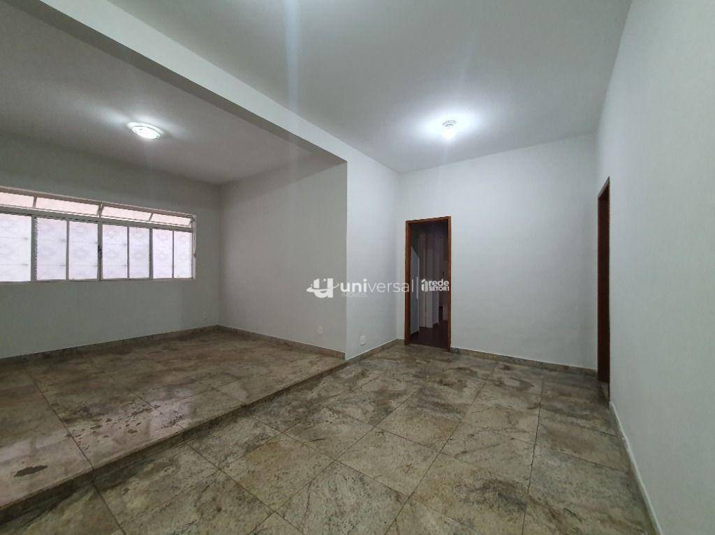 Casa de Condomínio para alugar com 4 quartos, 170m² - Foto 28