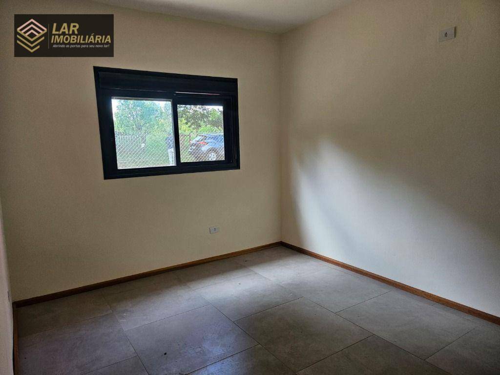 Casa de Condomínio para alugar com 3 quartos, 200m² - Foto 14