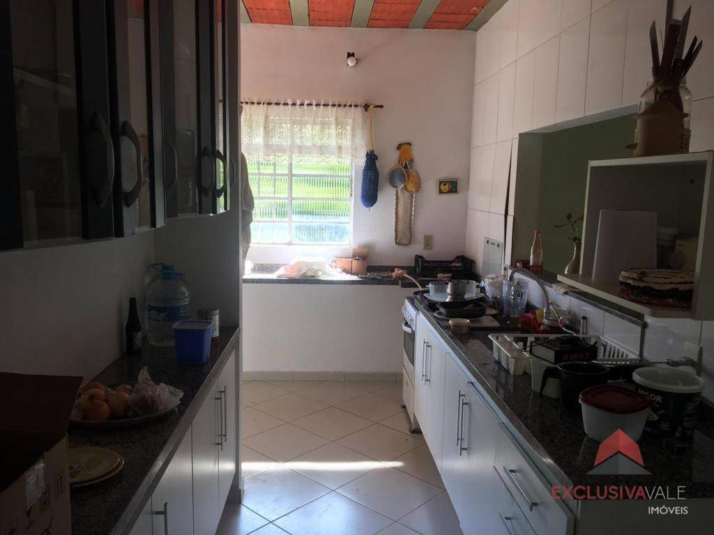 Casa à venda com 3 quartos, 85m² - Foto 15