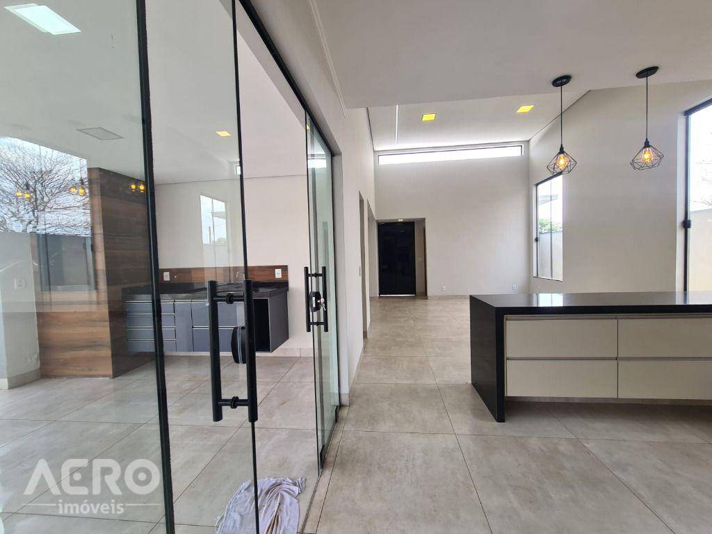 Casa de Condomínio à venda com 3 quartos, 225m² - Foto 19