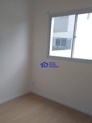 Apartamento à venda com 2 quartos, 33m² - Foto 3