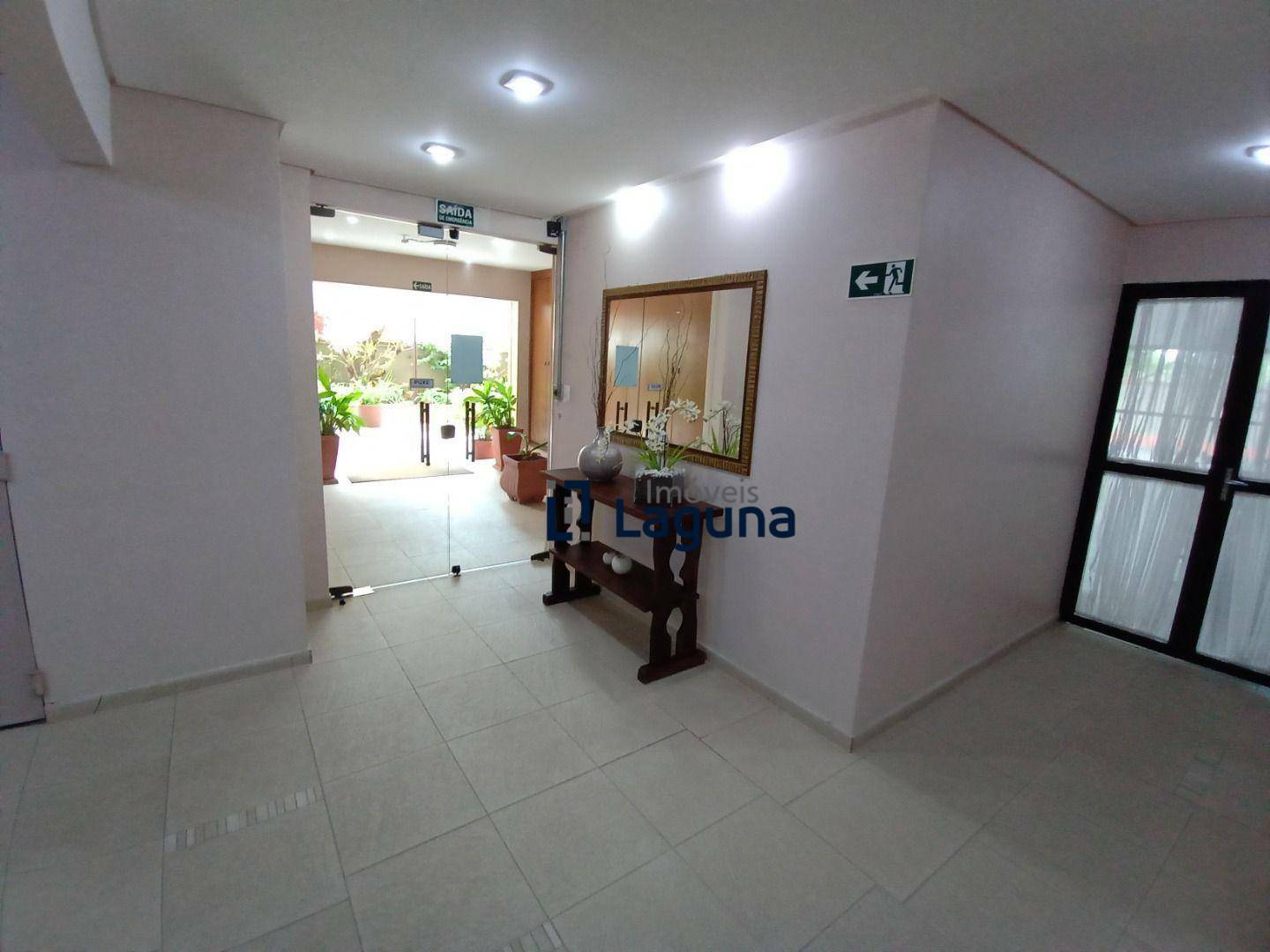 Apartamento à venda com 2 quartos, 95m² - Foto 18