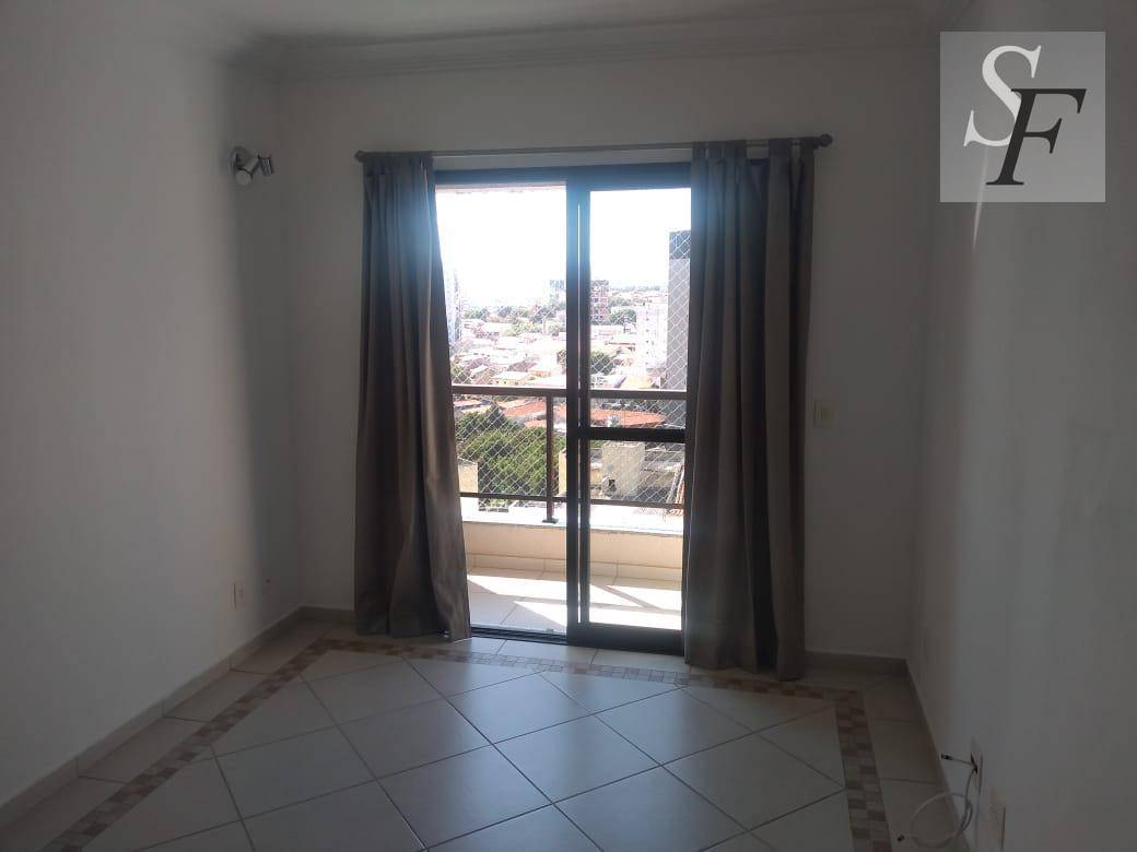 Apartamento à venda com 2 quartos, 80m² - Foto 4