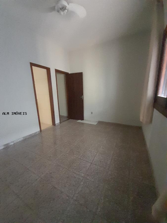 Casa à venda com 3 quartos, 150m² - Foto 13