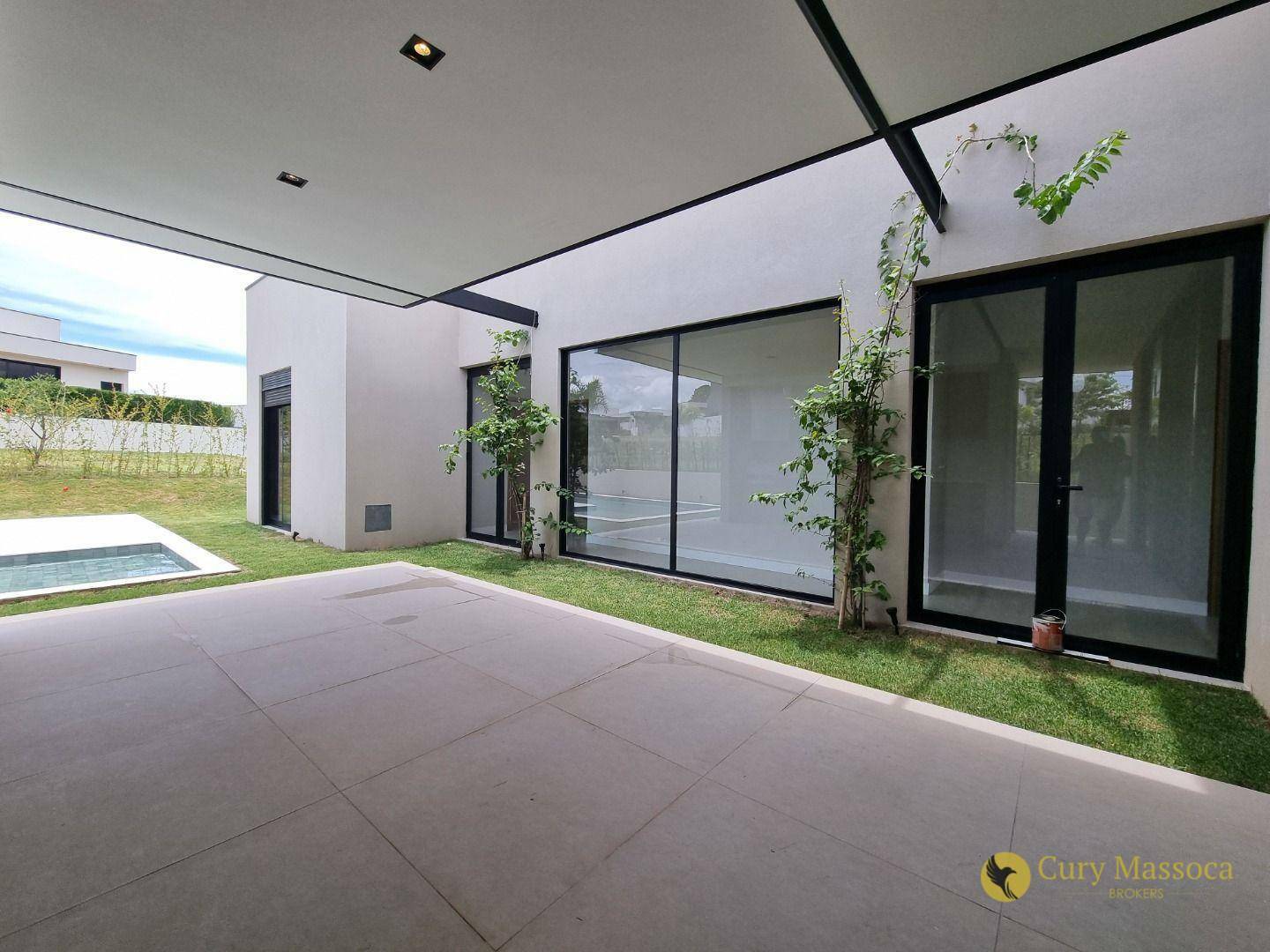 Casa de Condomínio à venda com 4 quartos, 275m² - Foto 33