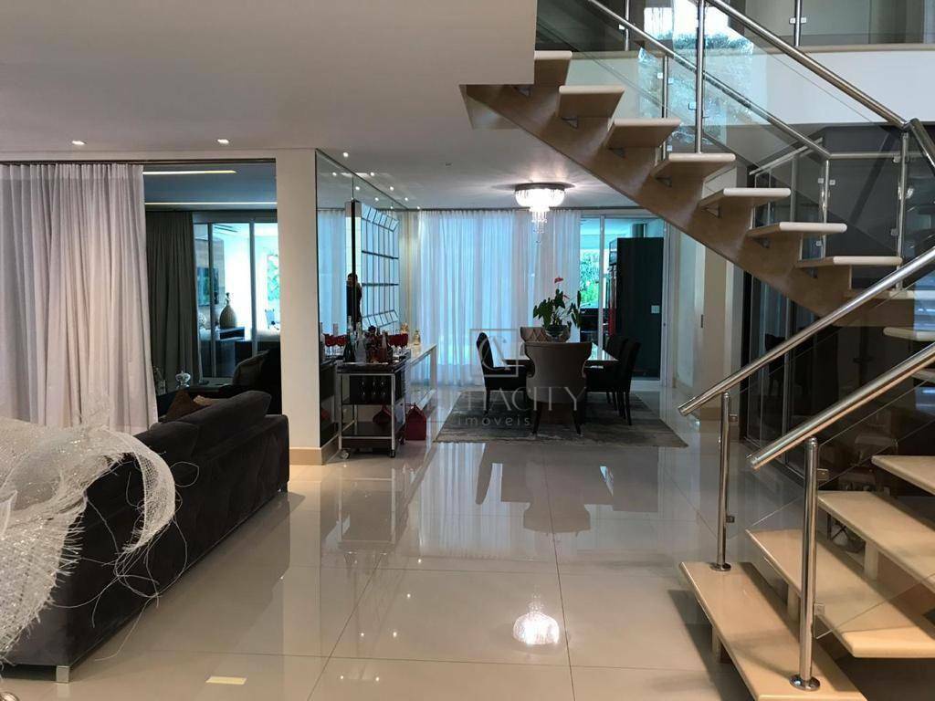 Casa de Condomínio à venda com 4 quartos, 675m² - Foto 6