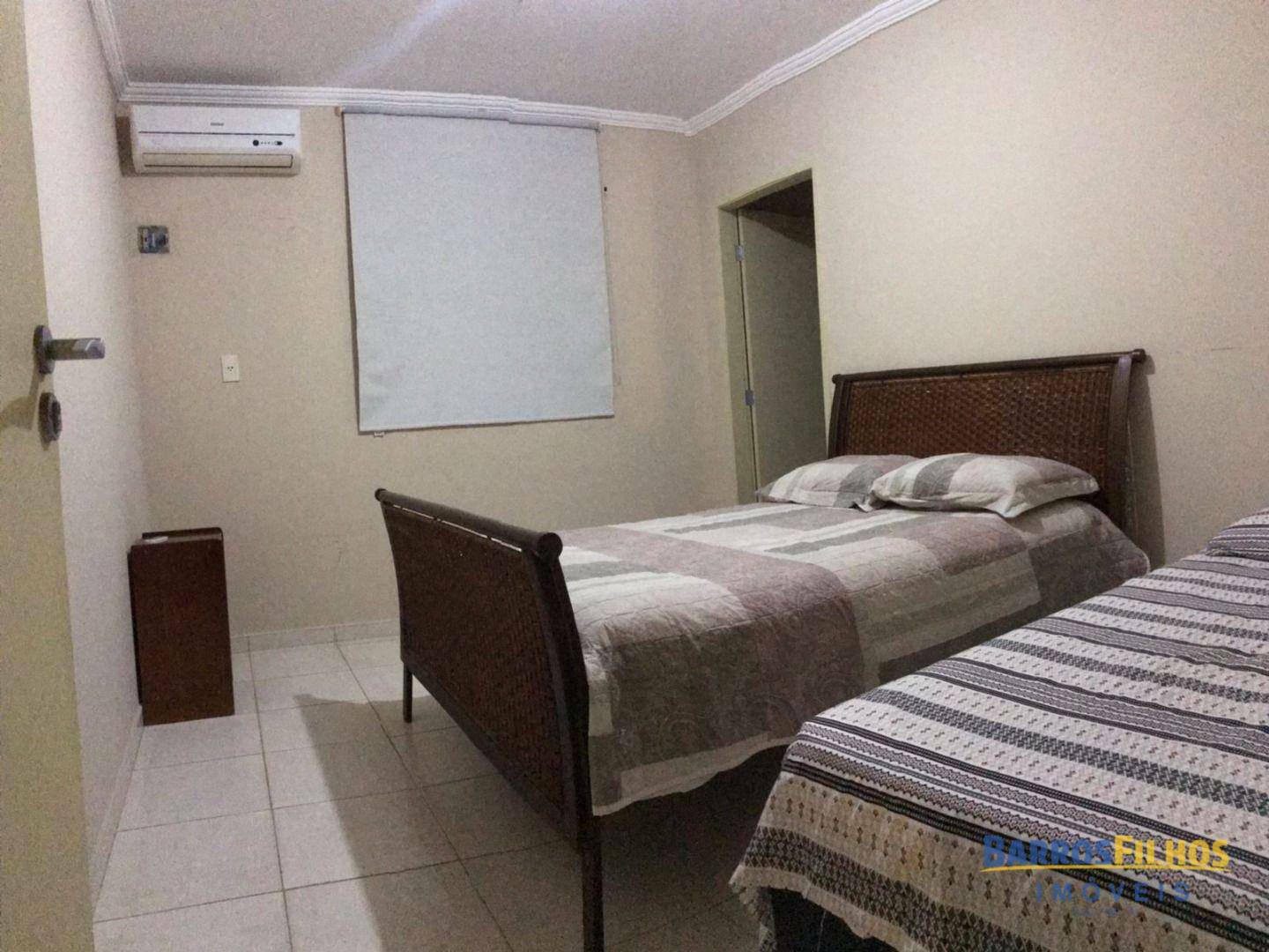 Casa de Condomínio à venda com 4 quartos, 282m² - Foto 12