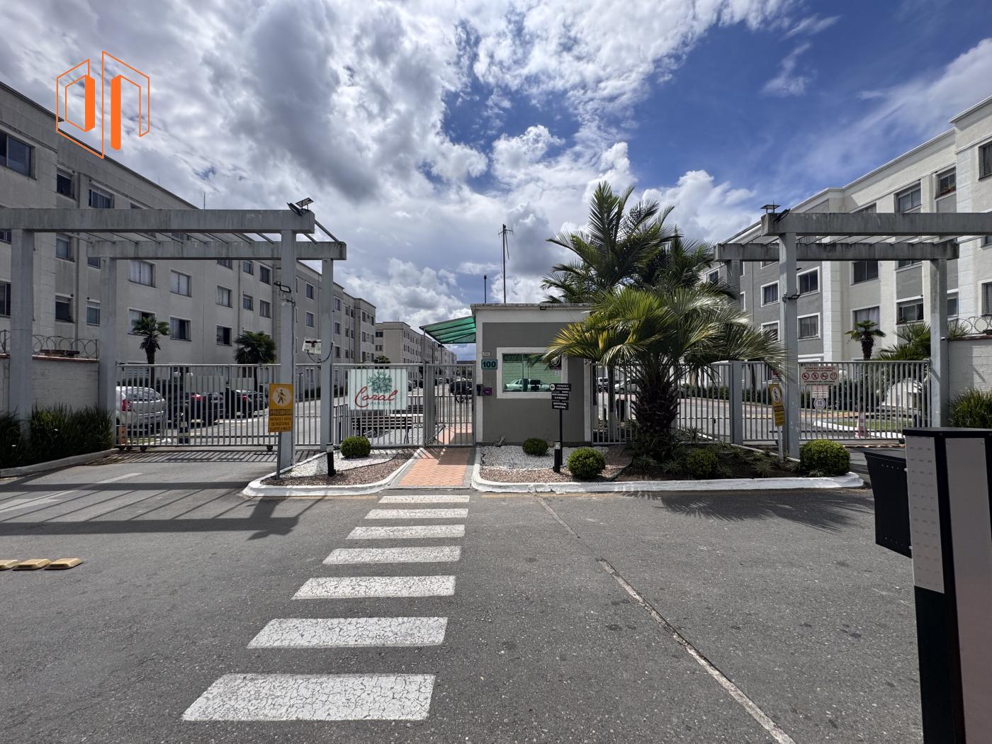 Apartamento à venda com 2 quartos, 46m² - Foto 2