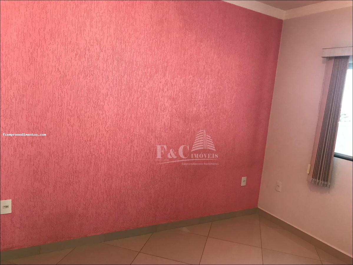 Casa à venda com 3 quartos, 200m² - Foto 14