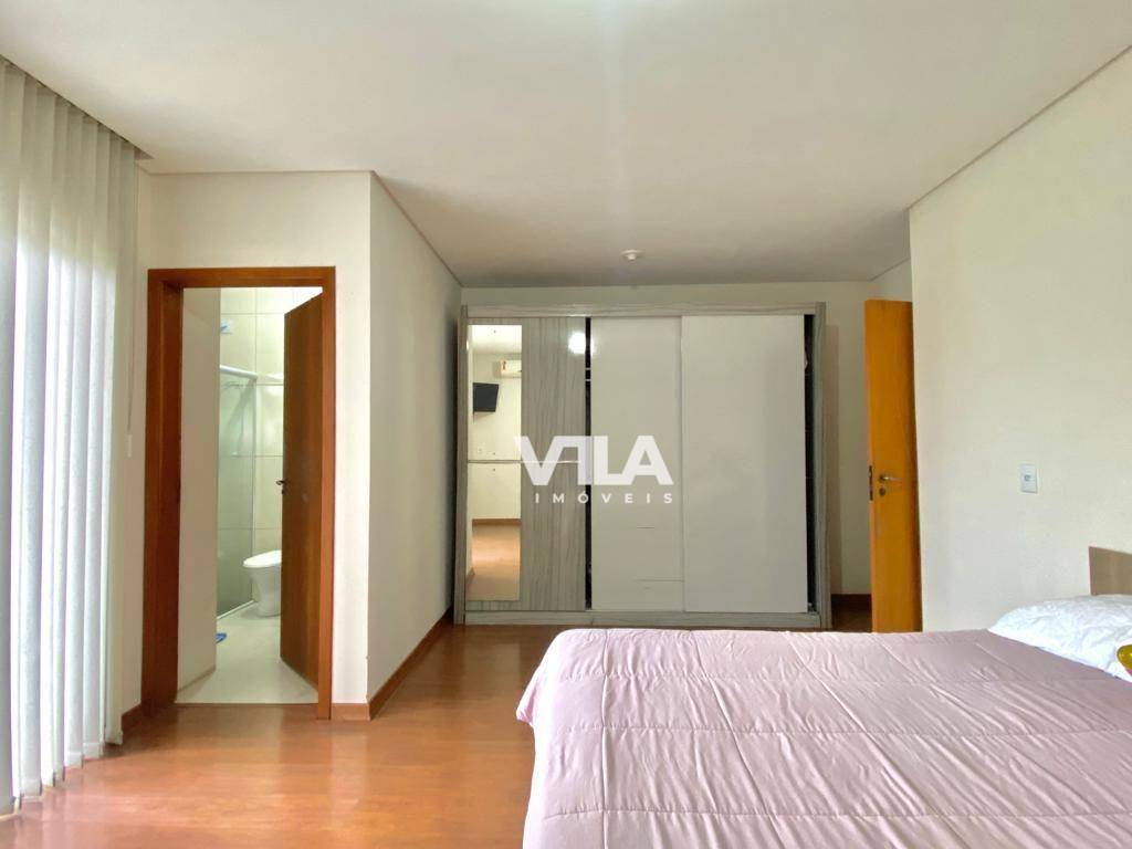 Casa à venda com 5 quartos, 369m² - Foto 18