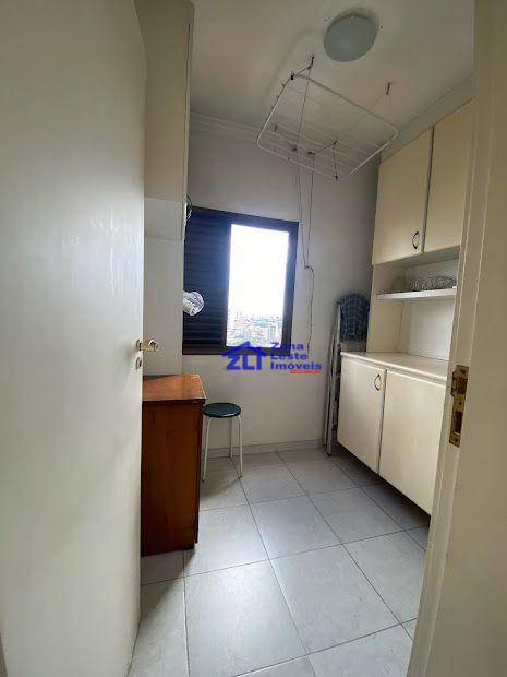 Apartamento à venda com 3 quartos, 189m² - Foto 6