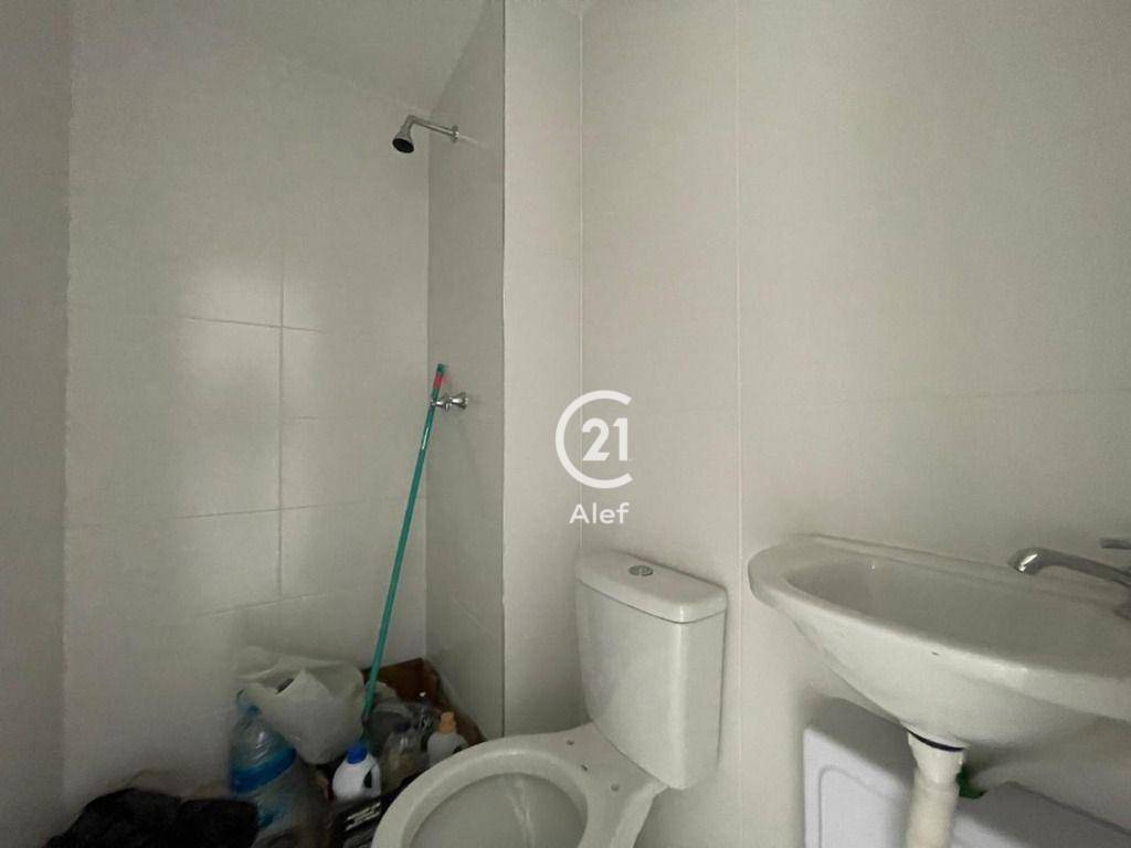 Apartamento à venda com 3 quartos, 162m² - Foto 17