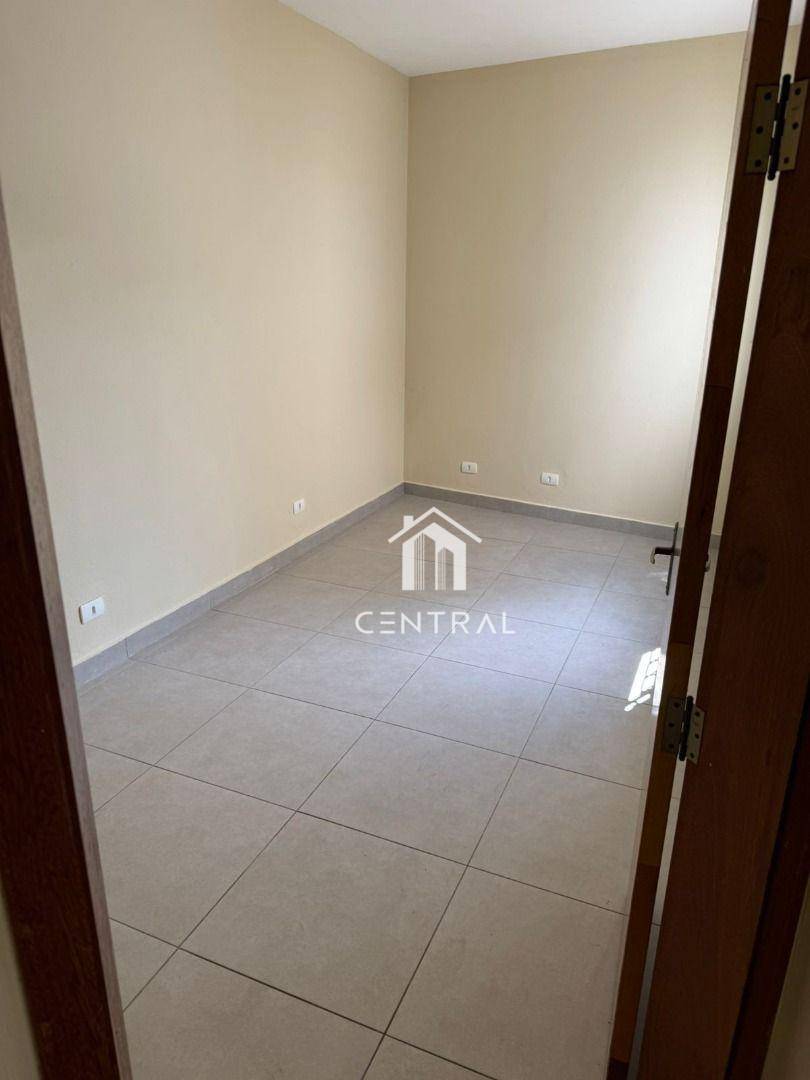 Casa à venda com 4 quartos, 250m² - Foto 7