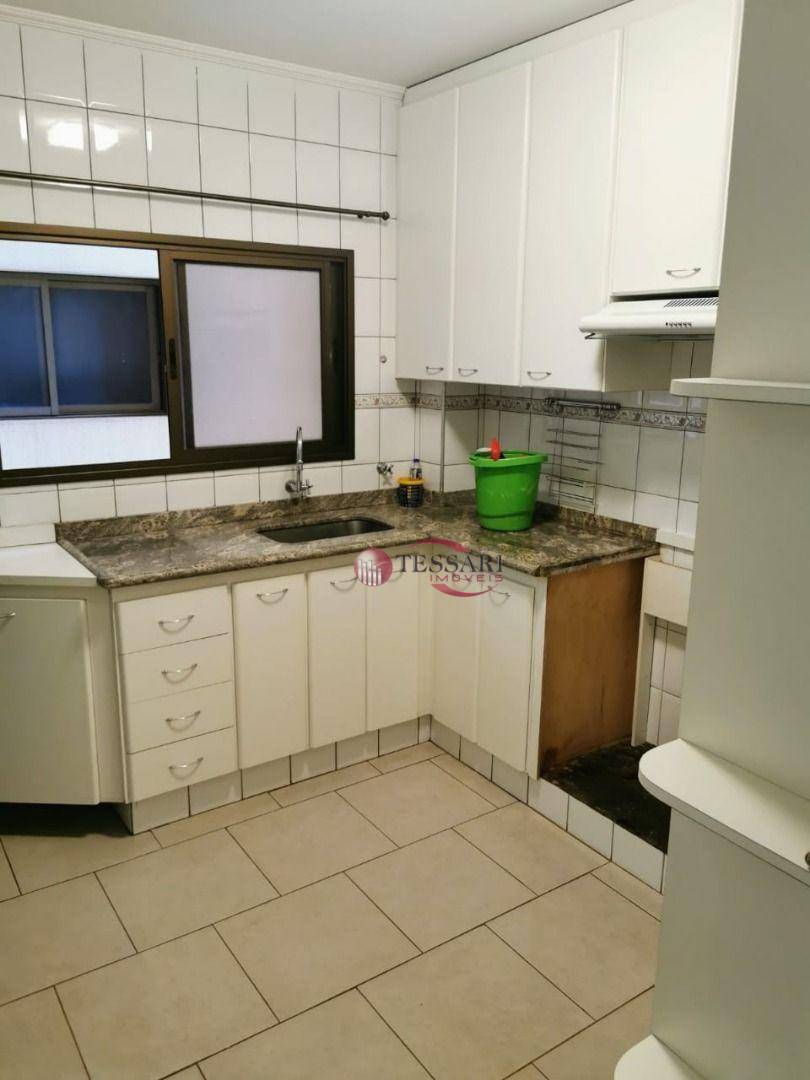 Apartamento à venda com 3 quartos, 94m² - Foto 8