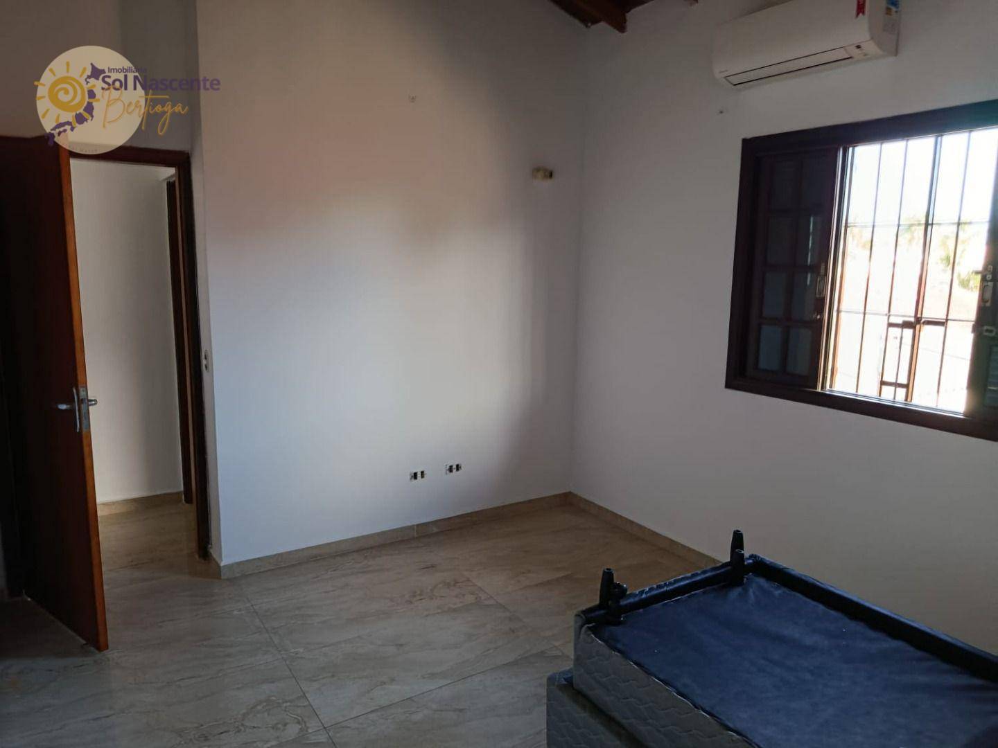 Casa para alugar com 2 quartos, 85m² - Foto 23