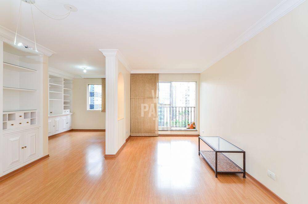 Apartamento à venda com 2 quartos, 72m² - Foto 1