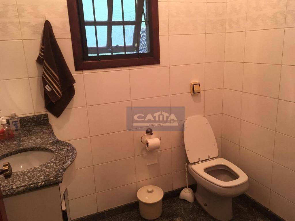 Sobrado à venda com 3 quartos, 210m² - Foto 11