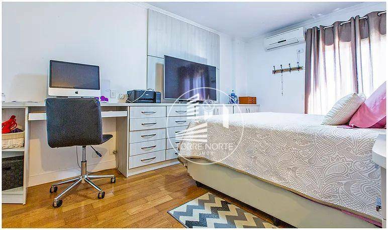 Apartamento à venda com 4 quartos, 230m² - Foto 10