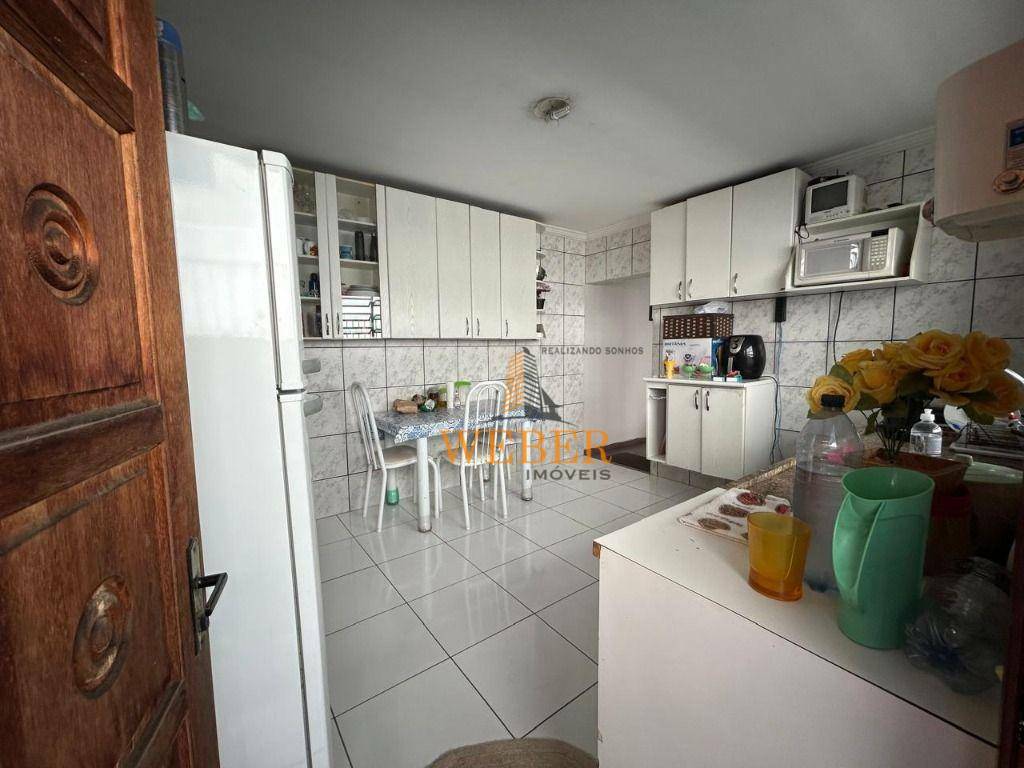 Casa à venda com 2 quartos, 103m² - Foto 10