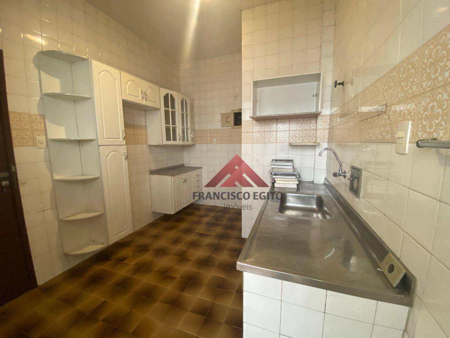 Apartamento à venda com 2 quartos, 75m² - Foto 11