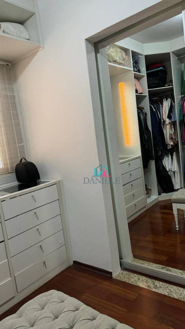 Apartamento à venda com 3 quartos, 128m² - Foto 23