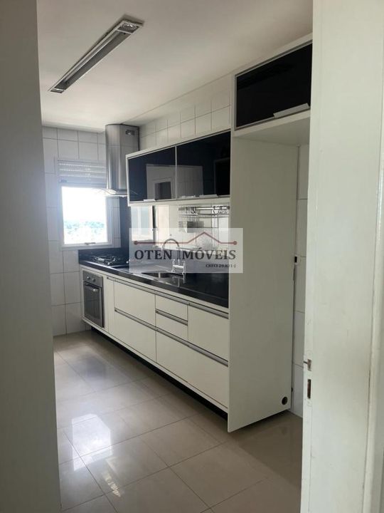 Apartamento para alugar com 3 quartos, 122m² - Foto 2