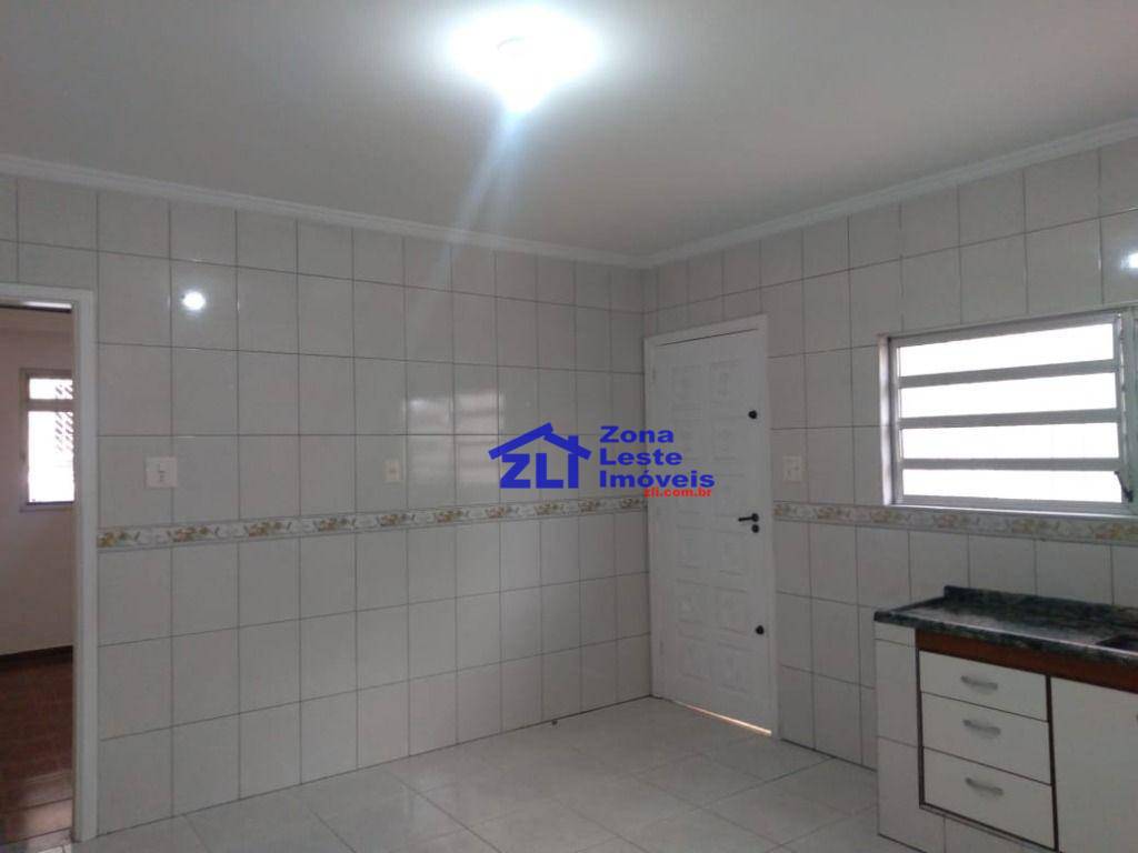 Casa à venda com 2 quartos, 200m² - Foto 25