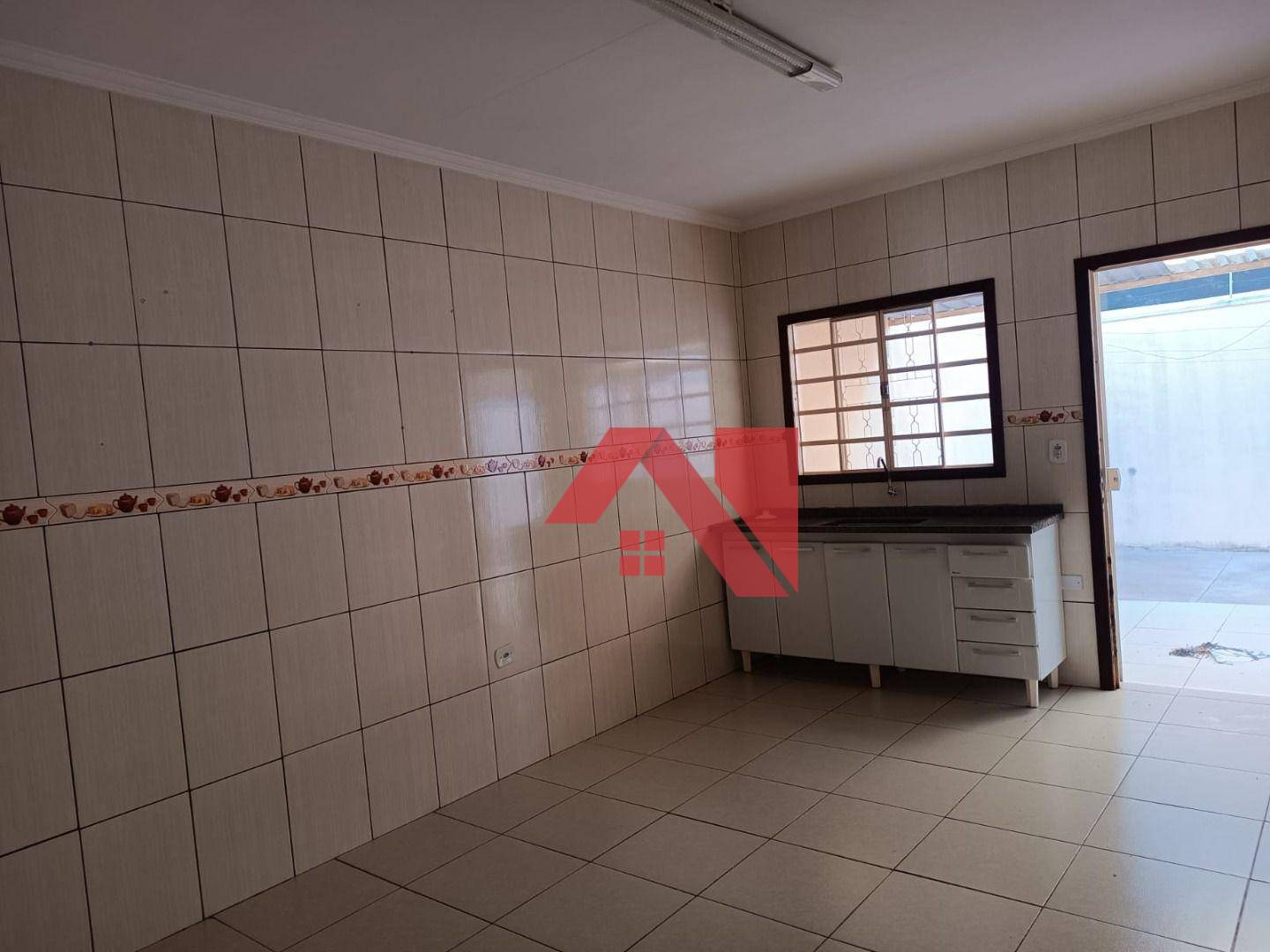 Casa à venda com 2 quartos, 80m² - Foto 10