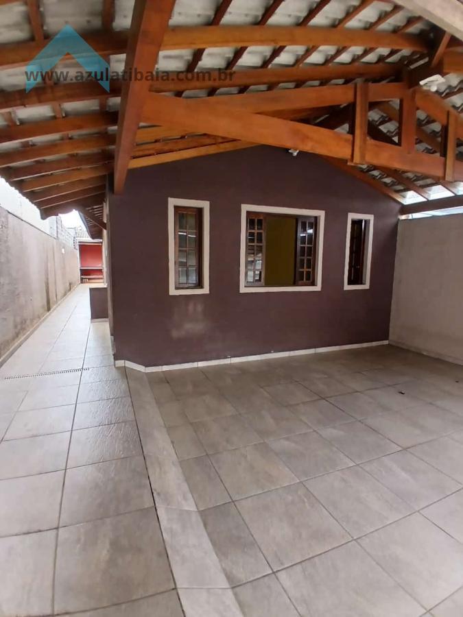 Casa à venda com 2 quartos, 175m² - Foto 1