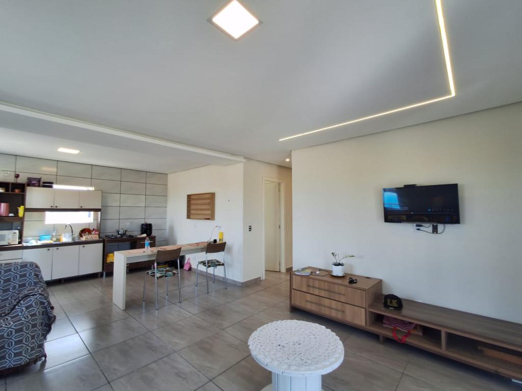 Casa à venda com 6 quartos, 180m² - Foto 19