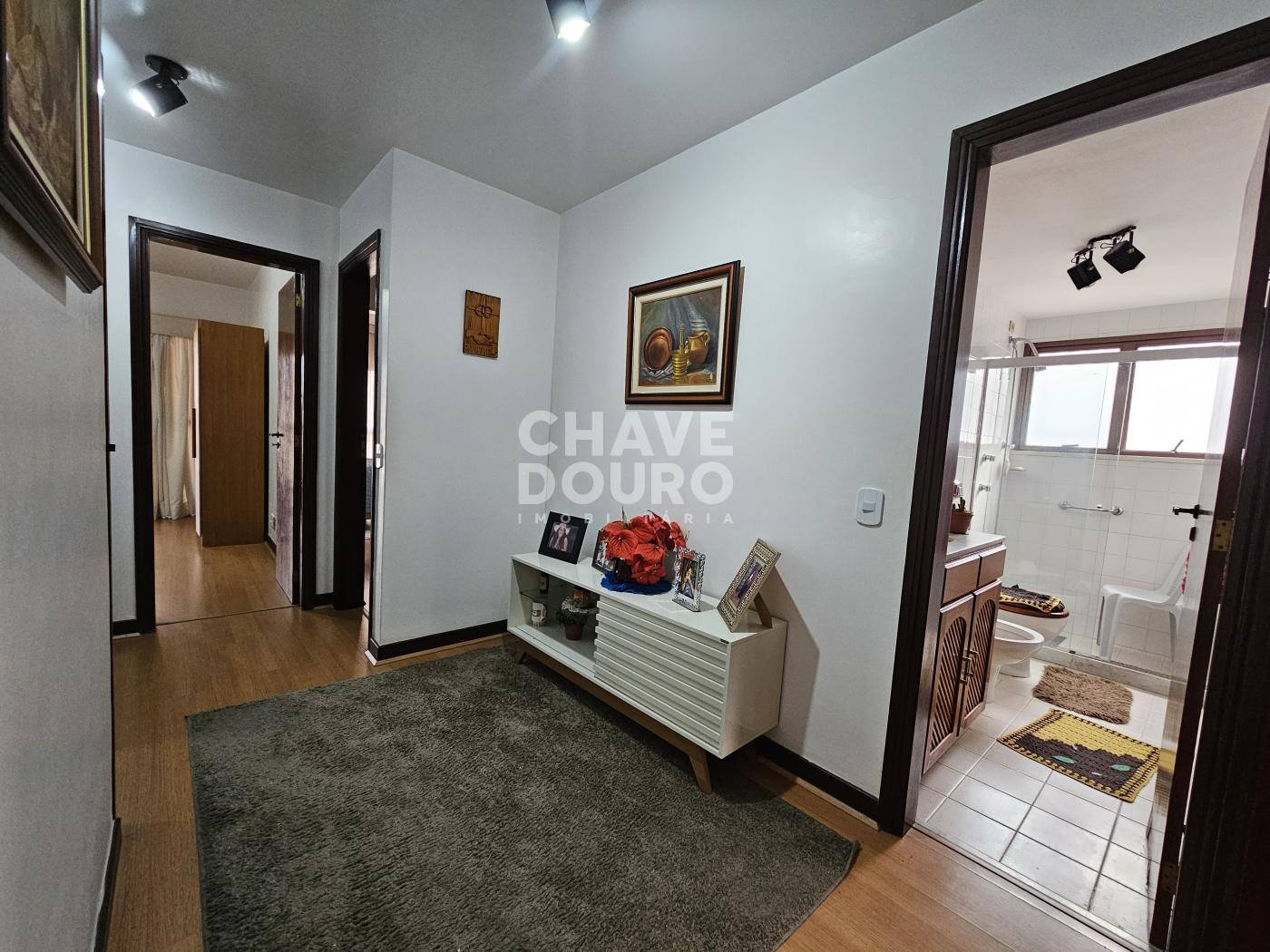 Apartamento à venda com 4 quartos, 257m² - Foto 9