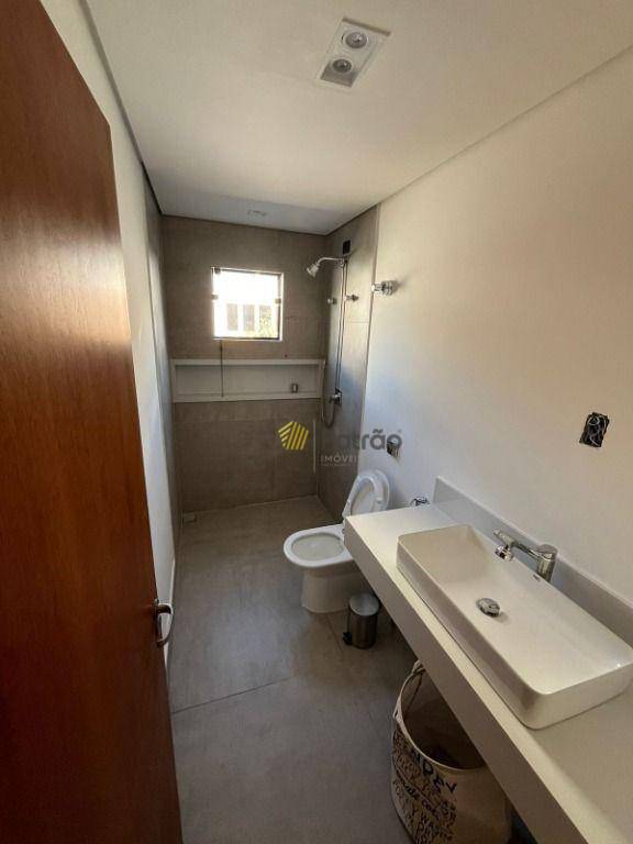 Sobrado à venda com 3 quartos, 340m² - Foto 3