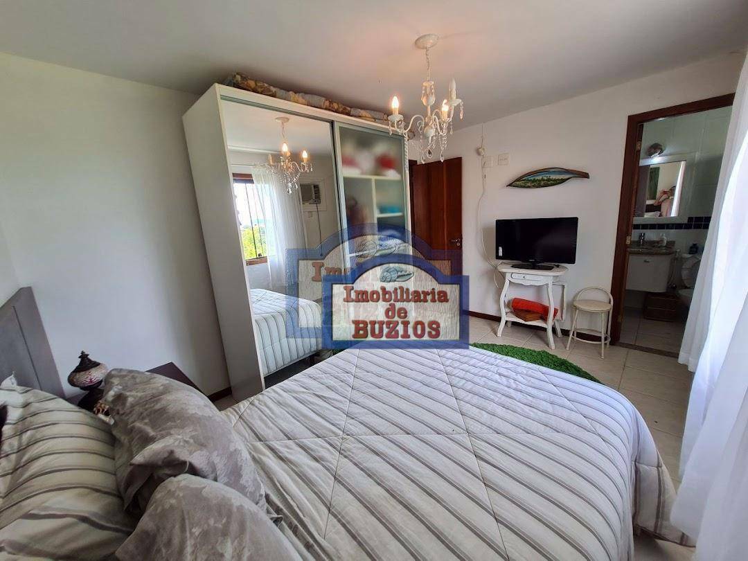 Casa de Condomínio à venda com 4 quartos, 300m² - Foto 16