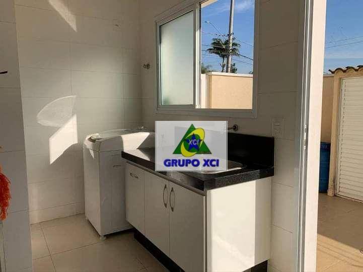 Casa de Condomínio à venda com 3 quartos, 330m² - Foto 10