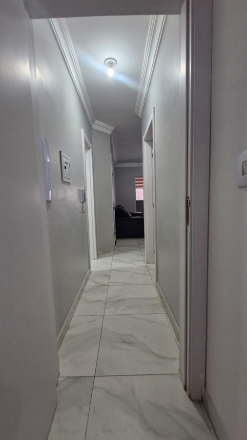 Apartamento para alugar com 2 quartos, 72m² - Foto 11