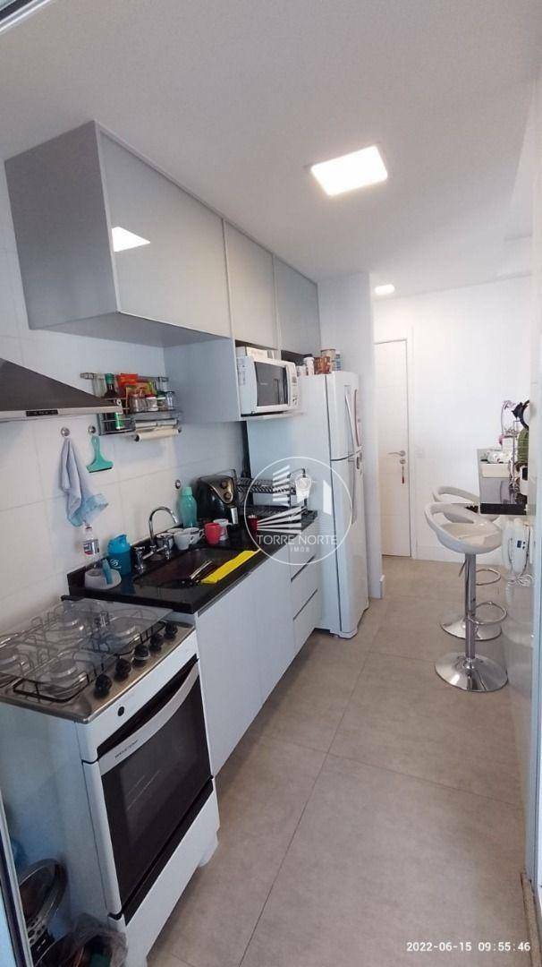 Apartamento para alugar com 1 quarto, 60m² - Foto 8