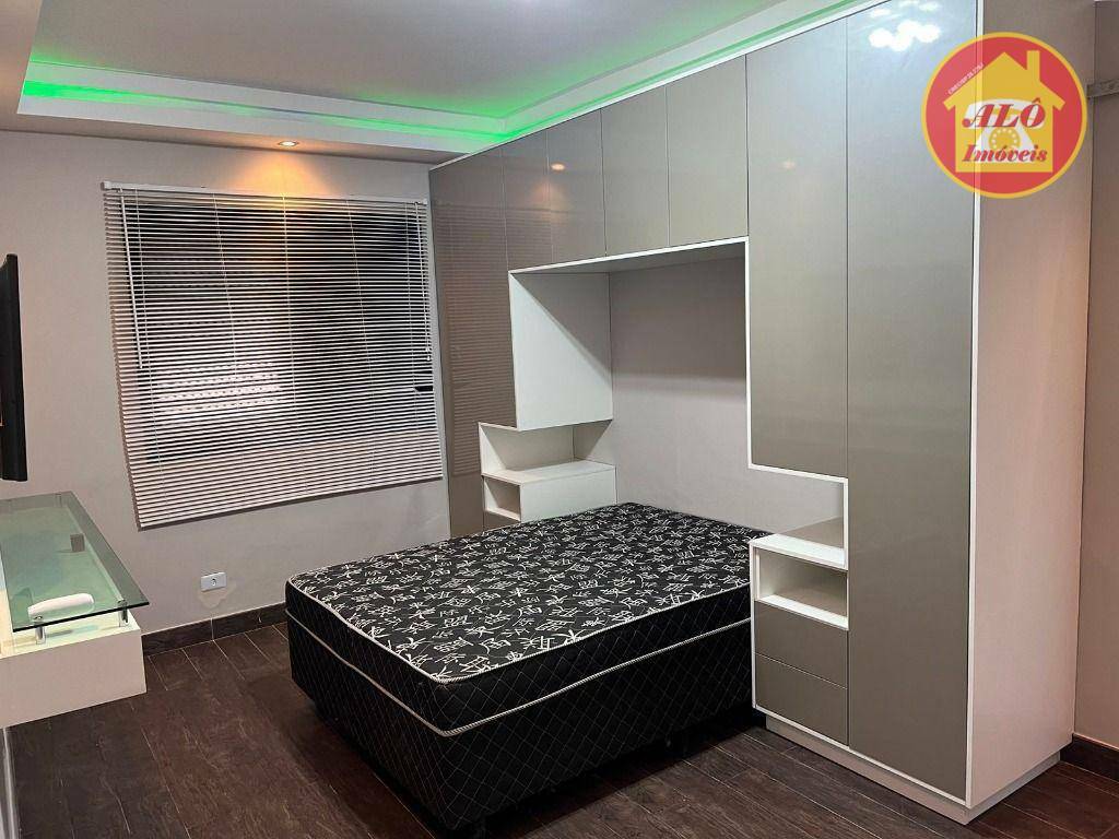 Cobertura para alugar com 4 quartos, 240m² - Foto 13