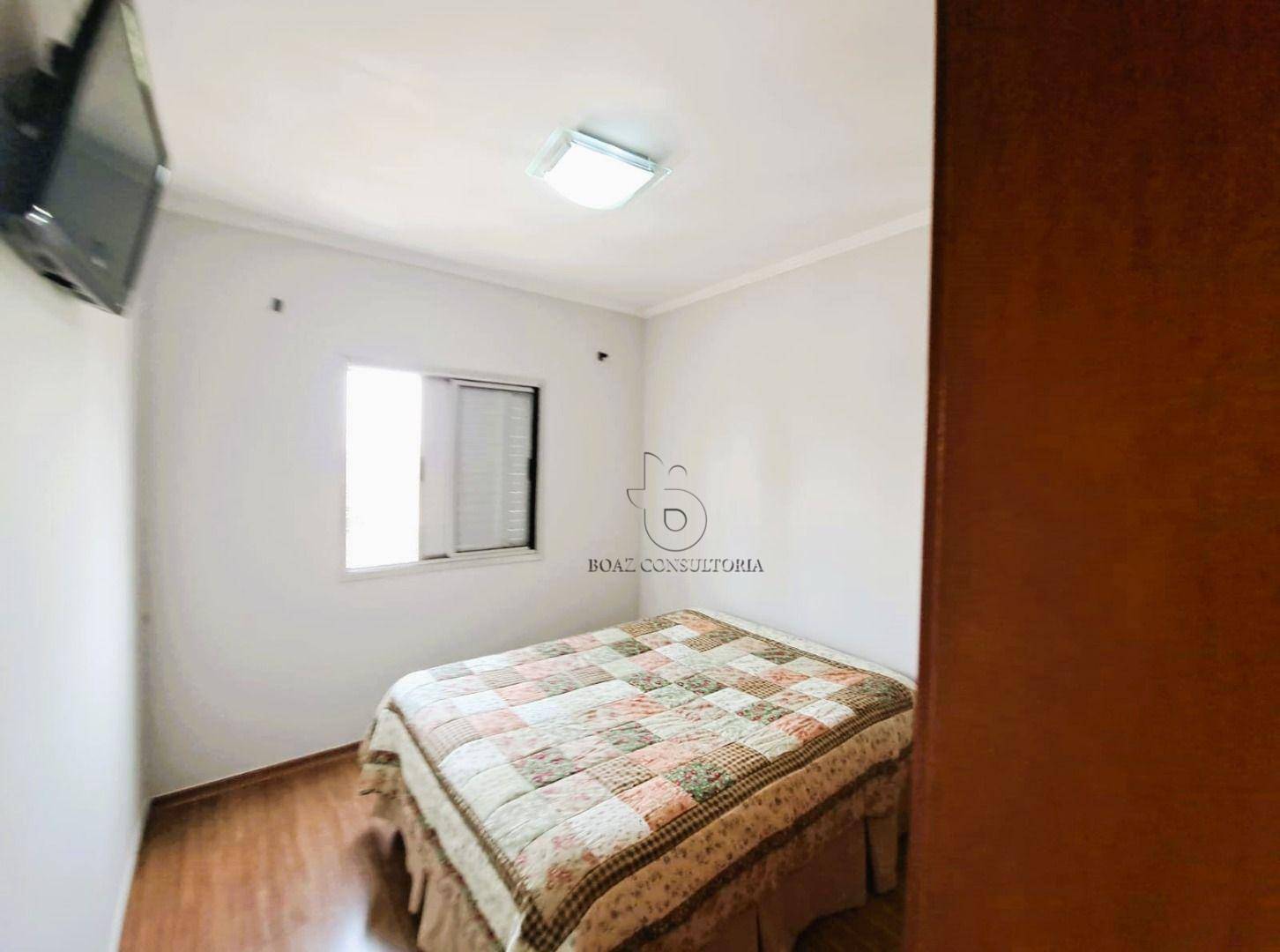 Apartamento à venda com 2 quartos, 62m² - Foto 17