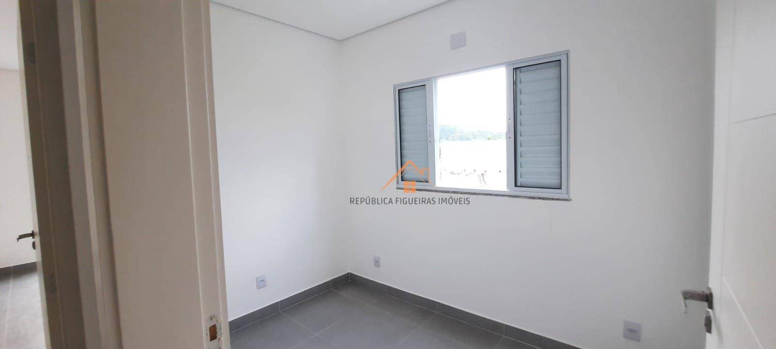 Casa à venda com 3 quartos, 100M2 - Foto 17