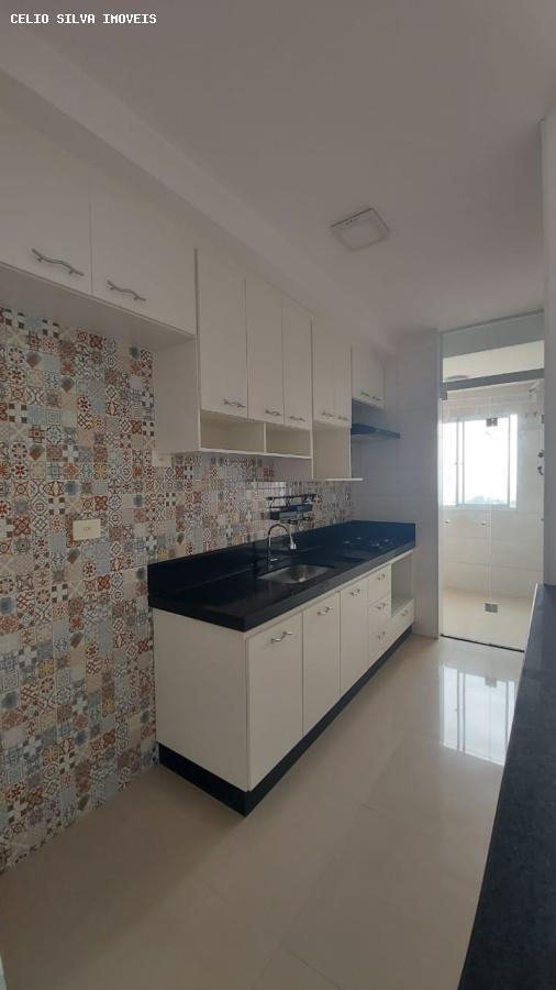 Apartamento à venda com 3 quartos - Foto 2