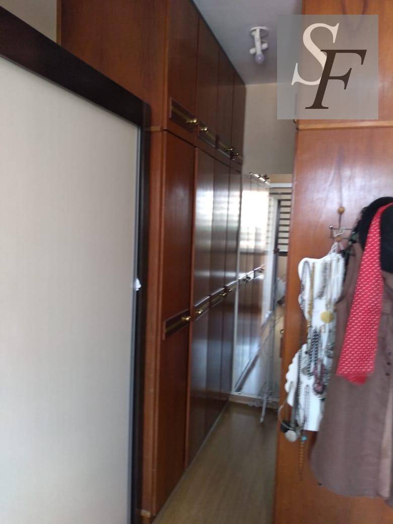 Apartamento à venda com 3 quartos, 249m² - Foto 24