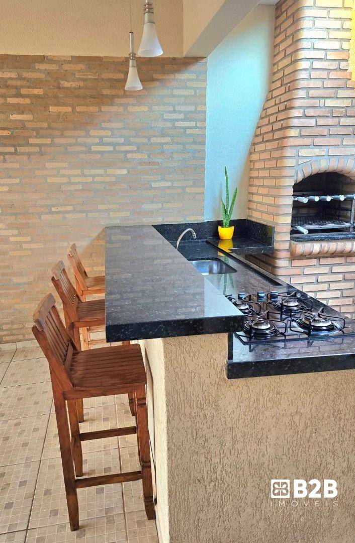 Casa, 3 quartos, 135 m² - Foto 3