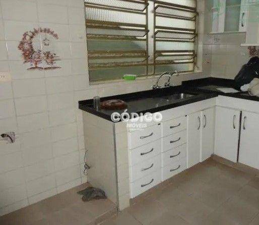 Casa para alugar com 5 quartos, 296m² - Foto 16