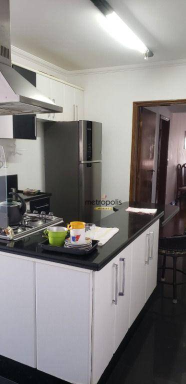 Apartamento à venda com 4 quartos, 146m² - Foto 4