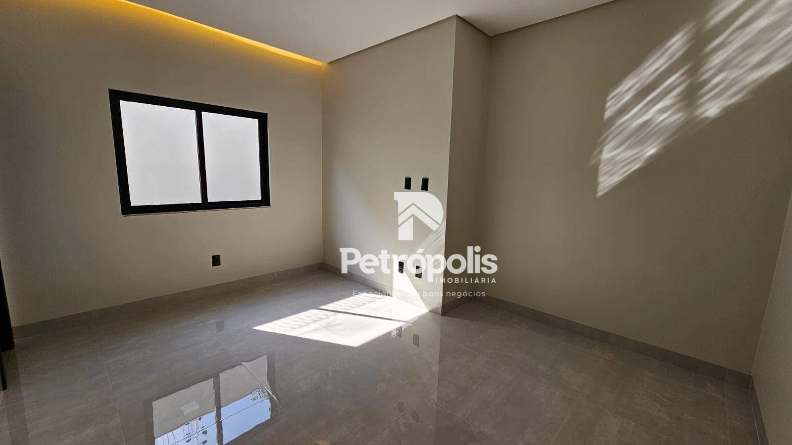 Casa à venda com 3 quartos, 180m² - Foto 13