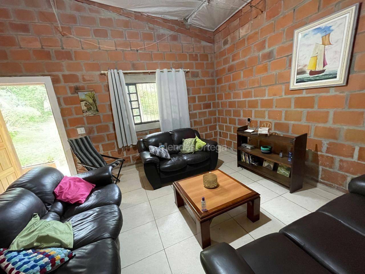 Chácara à venda com 4 quartos, 250m² - Foto 4